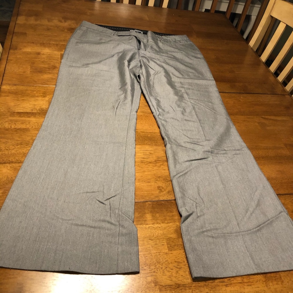 Gap gray modern boot 14R excellent condition
